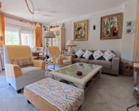 Rynek wtórny - apartment - Torremolinos - La Carihuela