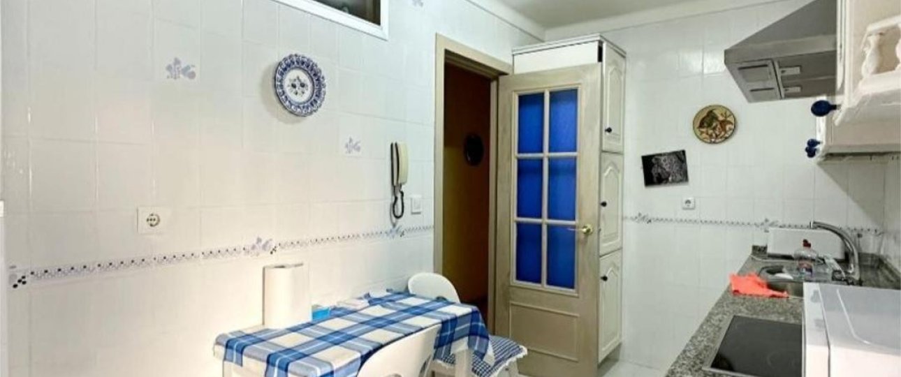 Rynek wtórny - apartment - Torremolinos - La Carihuela