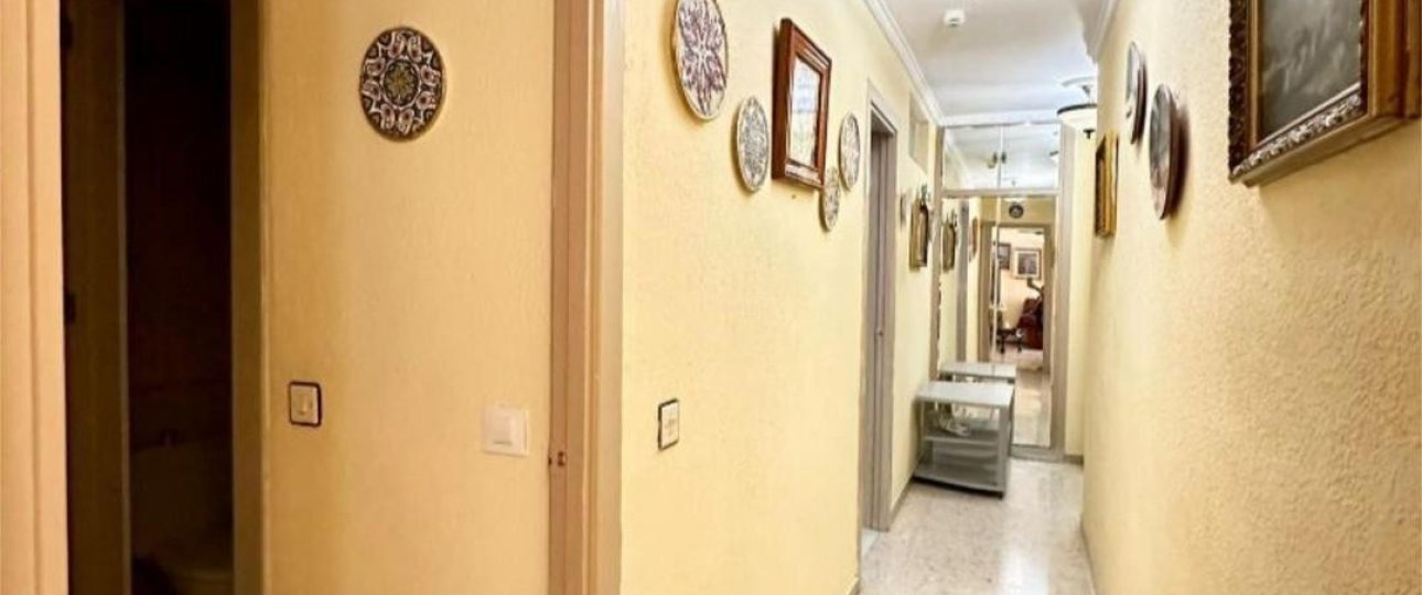 Rynek wtórny - apartment - Torremolinos - La Carihuela