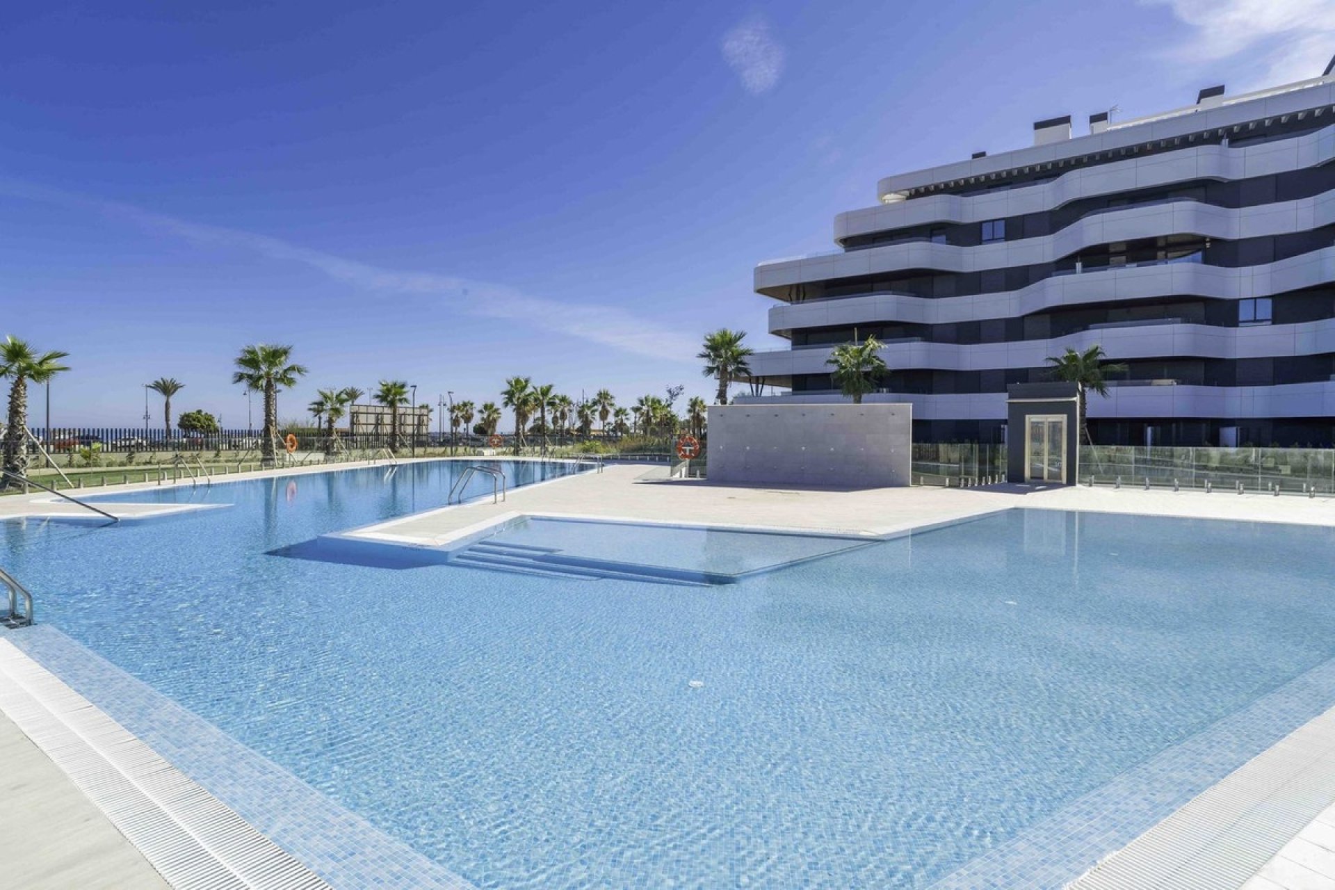 Rynek wtórny - apartment - Torremolinos - Los Alamos