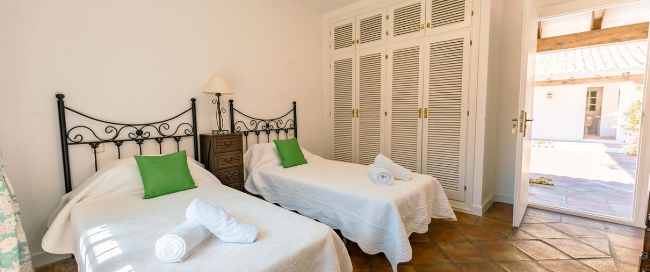 Rynek wtórny - Country house - Estepona - Cancelada