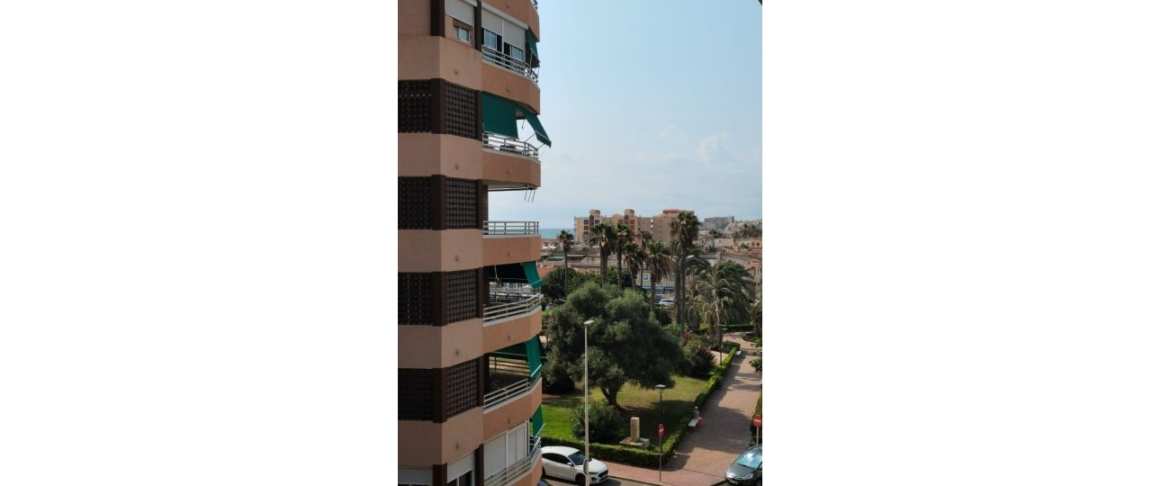 Rynek wtórny - Daszek - Torrevieja - Torrelamata - La Mata