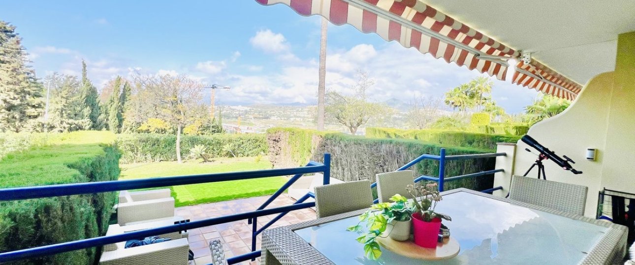 Rynek wtórny - Town house - Estepona - Atalaya