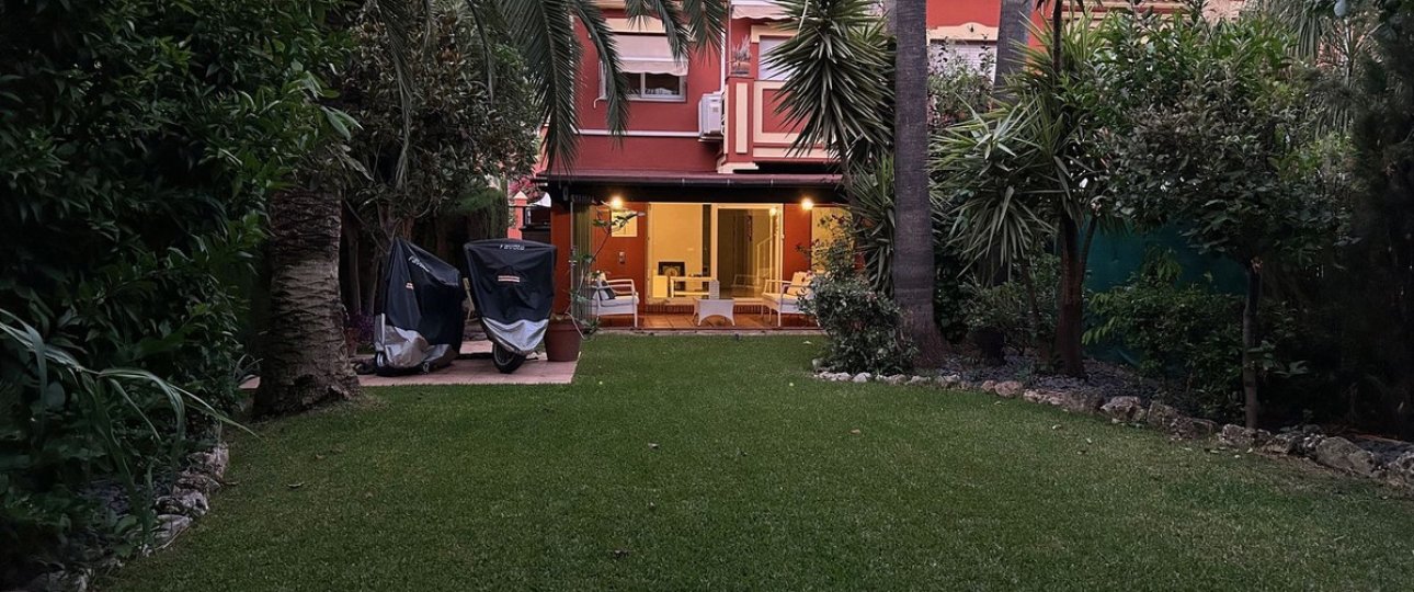 Rynek wtórny - Town house - Estepona - Atalaya