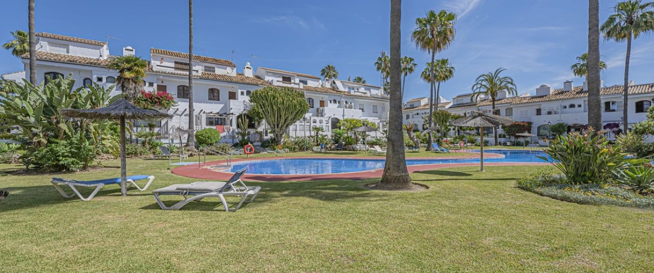 Rynek wtórny - Town house - Estepona - Atalaya