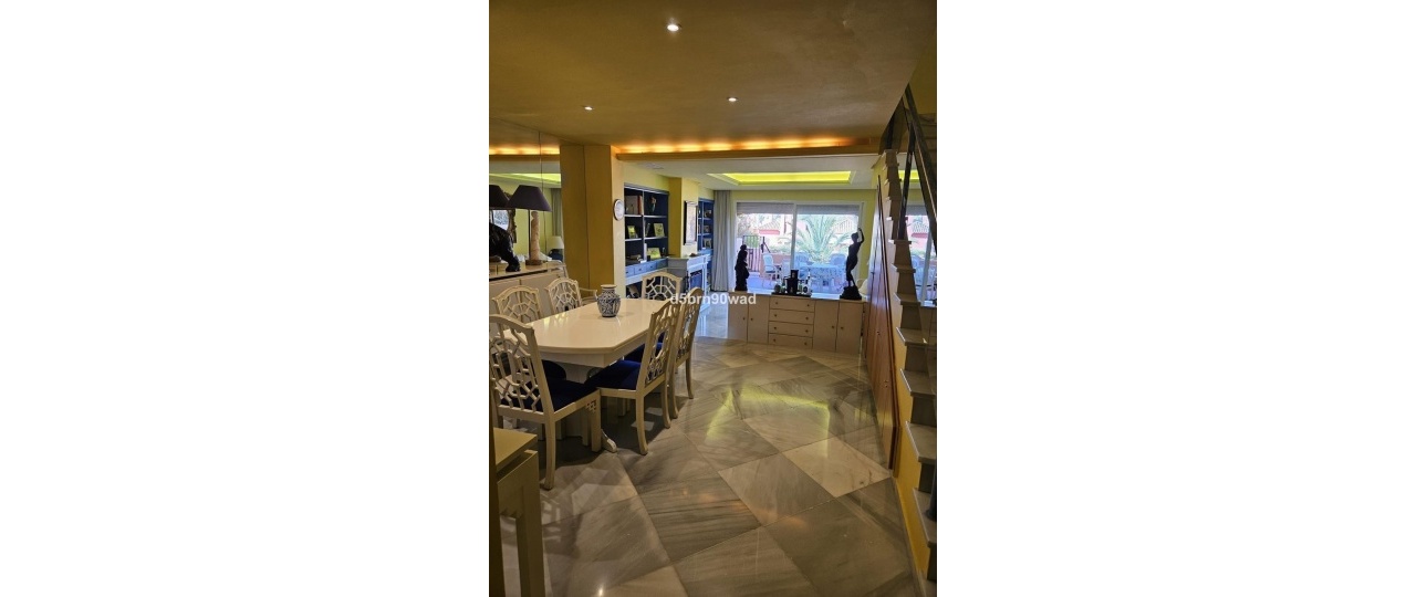 Rynek wtórny - Town house - Estepona - Atalaya