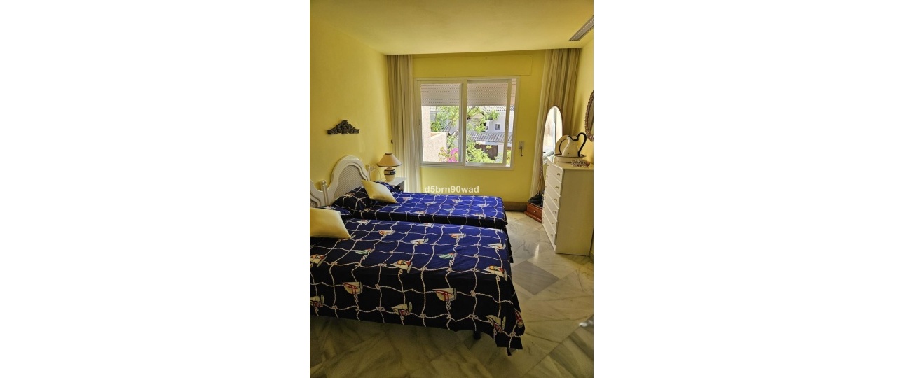 Rynek wtórny - Town house - Estepona - Atalaya