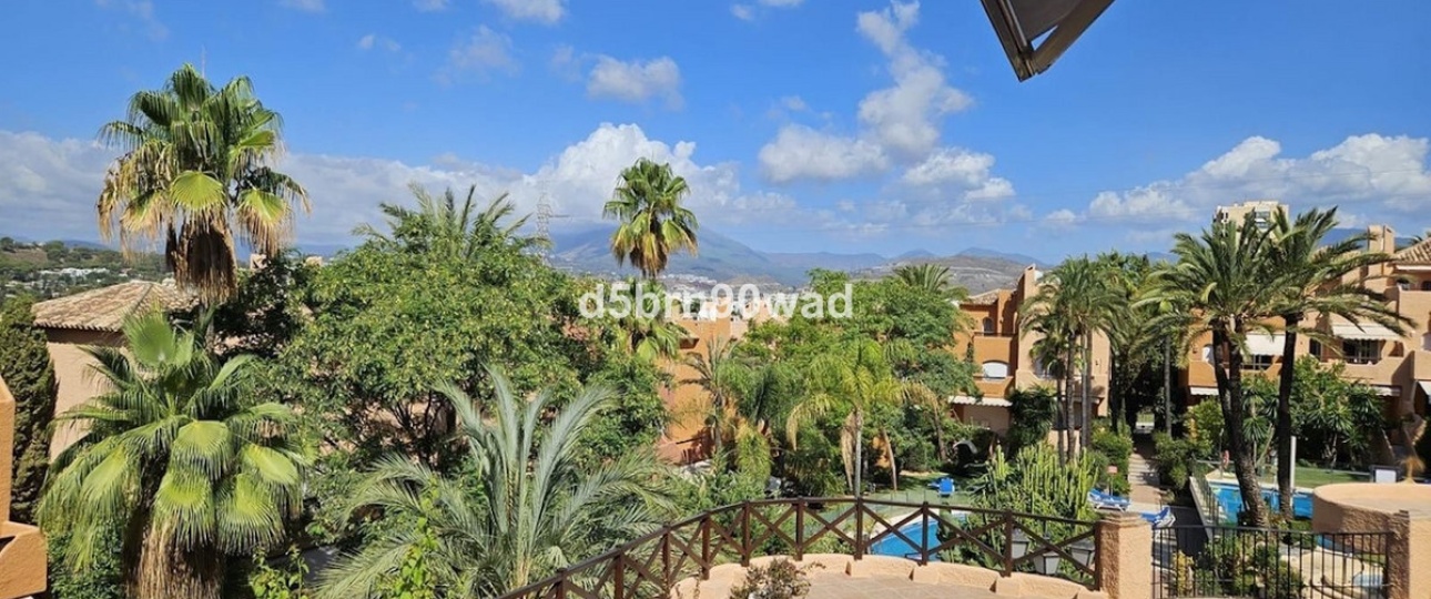Rynek wtórny - Town house - Estepona - Atalaya
