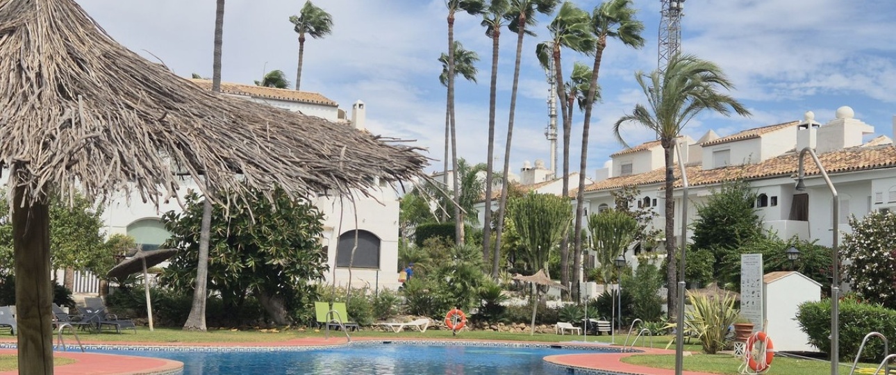 Rynek wtórny - Town house - Estepona - Atalaya