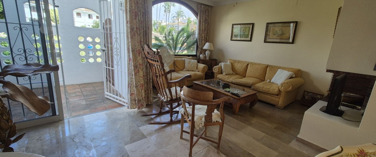 Rynek wtórny - Town house - Estepona - Atalaya