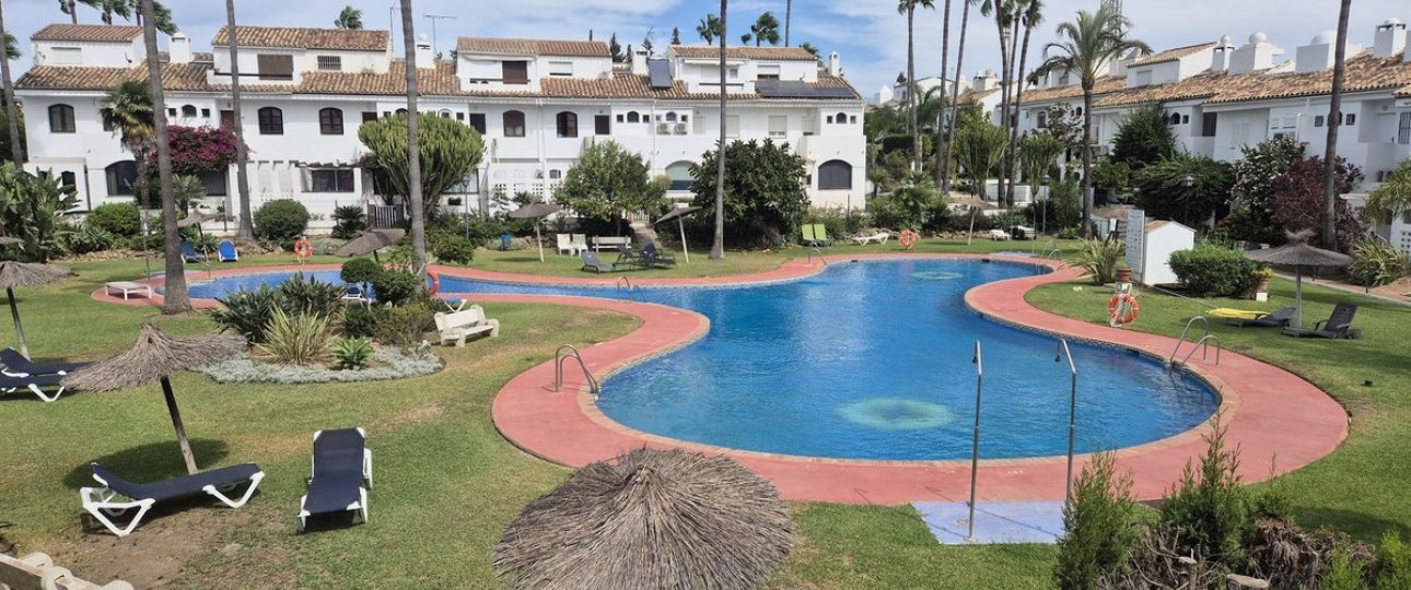 Rynek wtórny - Town house - Estepona - Atalaya