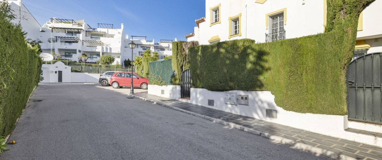 Rynek wtórny - Town house - Estepona - Bel Air