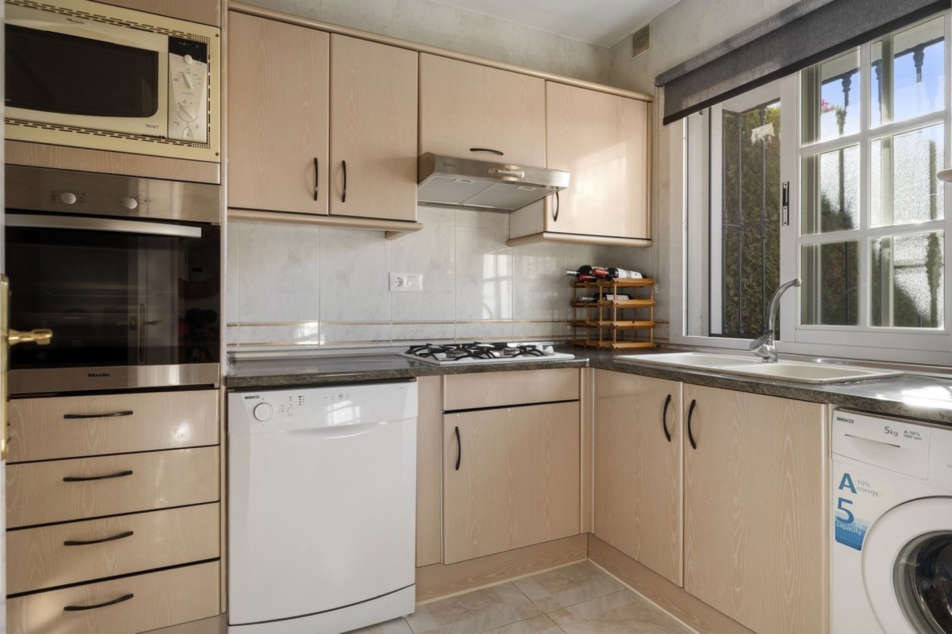 Rynek wtórny - Town house - Estepona - Bel Air