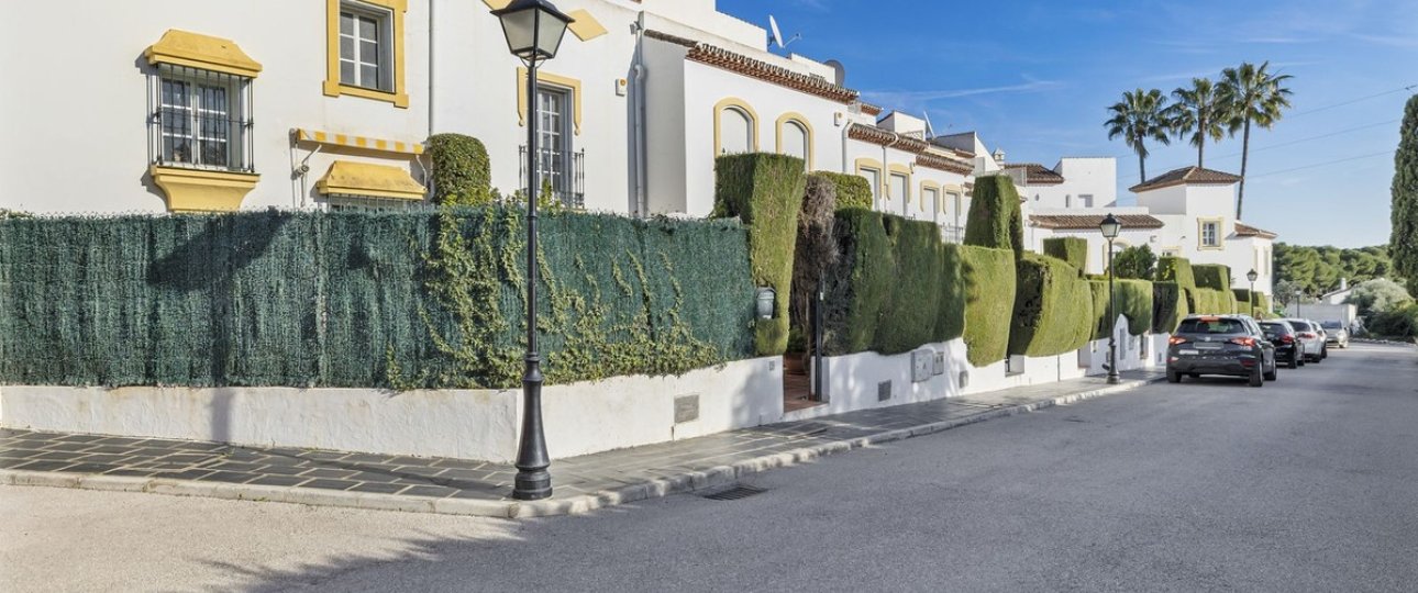 Rynek wtórny - Town house - Estepona - Bel Air