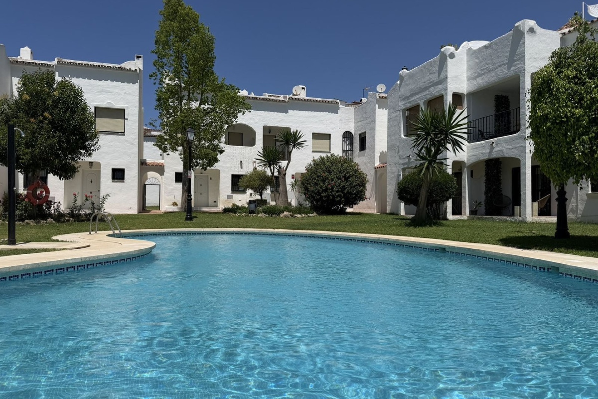 Rynek wtórny - Town house - Estepona - Bel Air