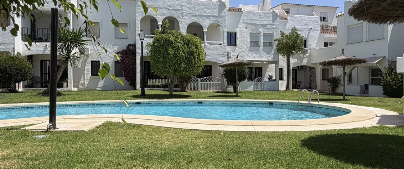 Rynek wtórny - Town house - Estepona - Bel Air
