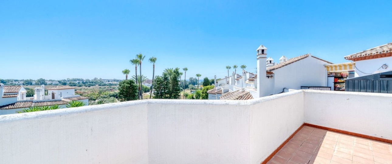 Rynek wtórny - Town house - Estepona - Bel Air