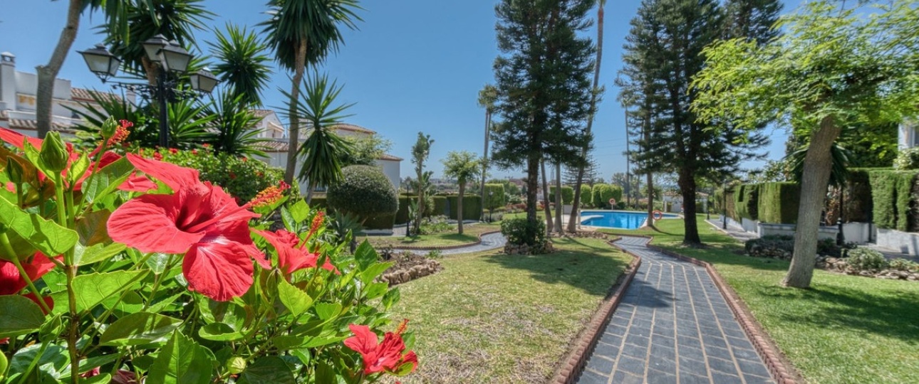 Rynek wtórny - Town house - Estepona - Bel Air
