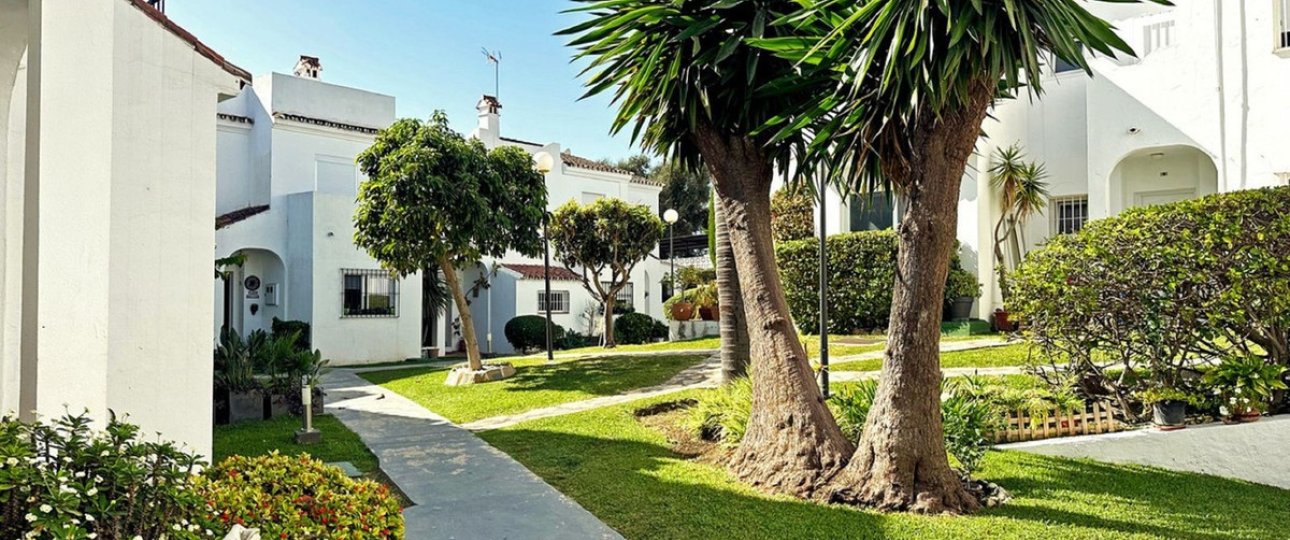 Rynek wtórny - Town house - Estepona - Bel Air