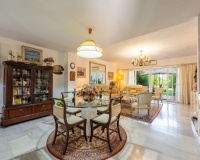 Rynek wtórny - Town house - Estepona - Bel Air