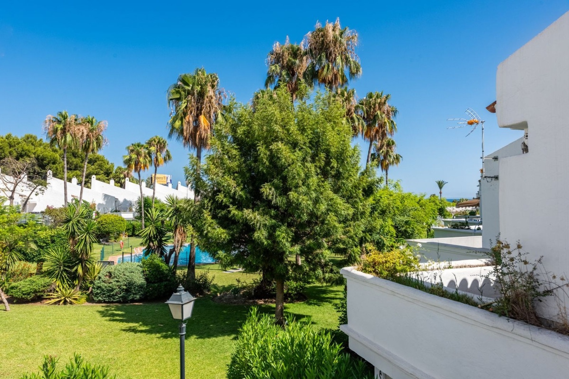 Rynek wtórny - Town house - Estepona - Bel Air