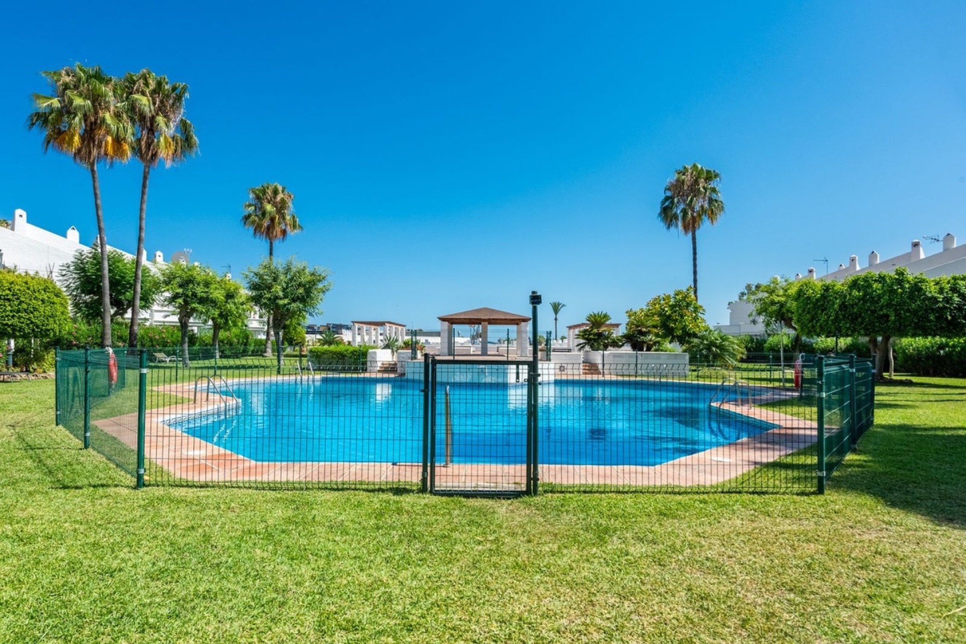 Rynek wtórny - Town house - Estepona - Bel Air