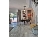 Rynek wtórny - Town house - Estepona - Benamara