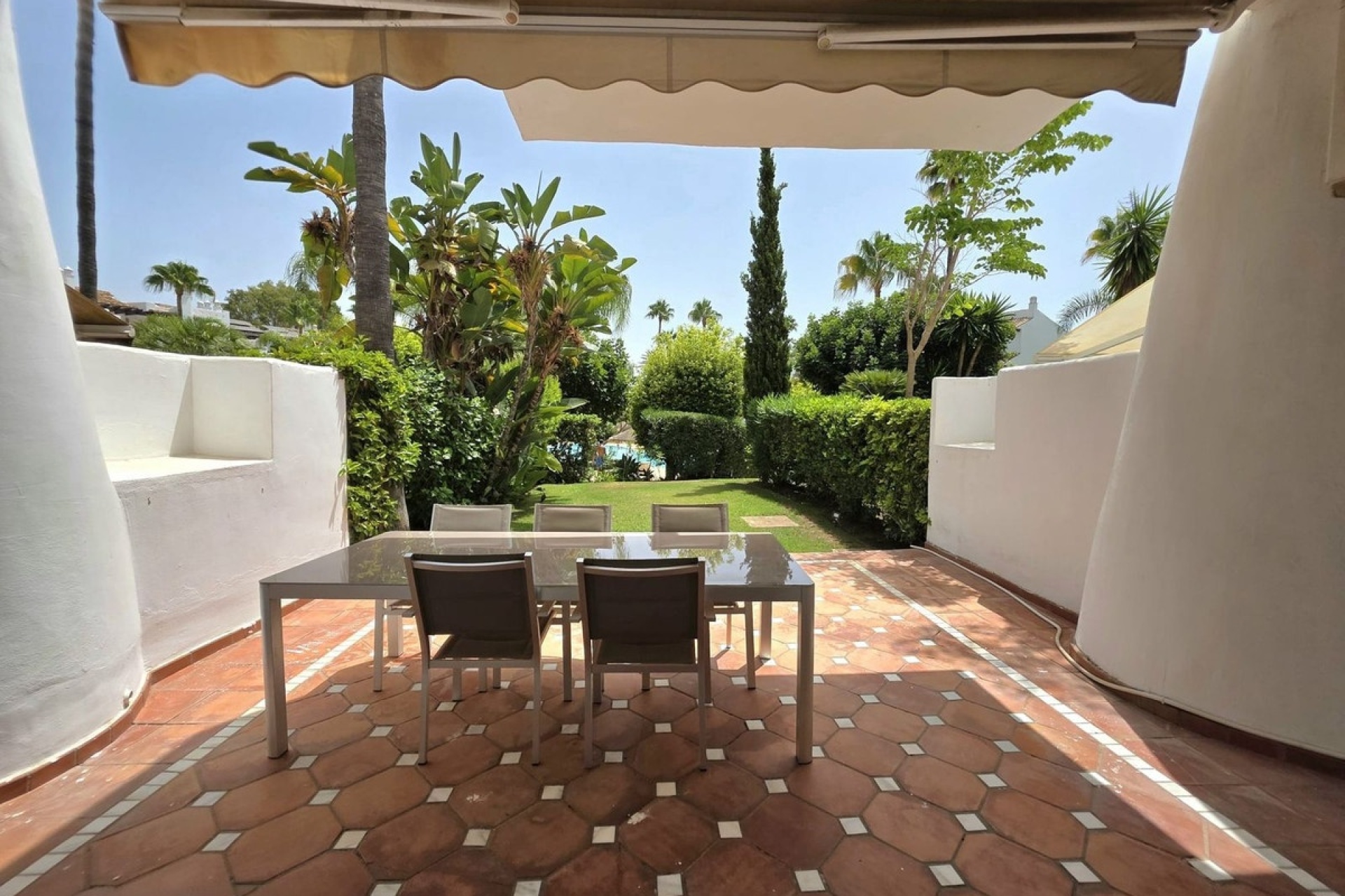 Rynek wtórny - Town house - Estepona - Costalita