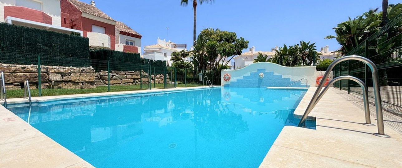 Rynek wtórny - Town house - Estepona - Estepona Centro