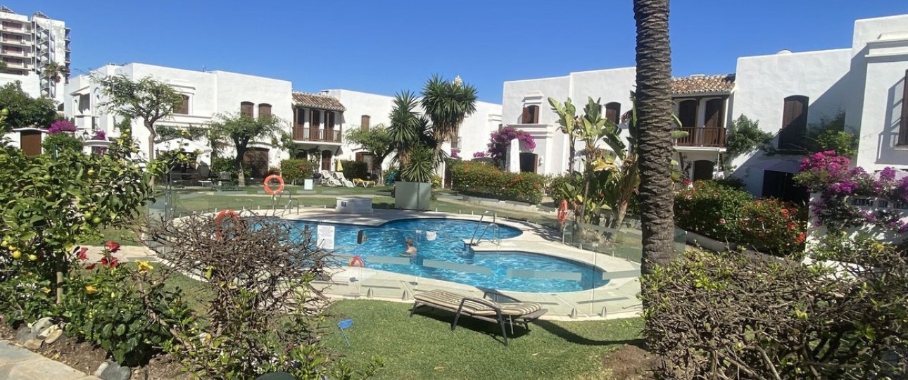 Rynek wtórny - Town house - Estepona - Estepona Centro