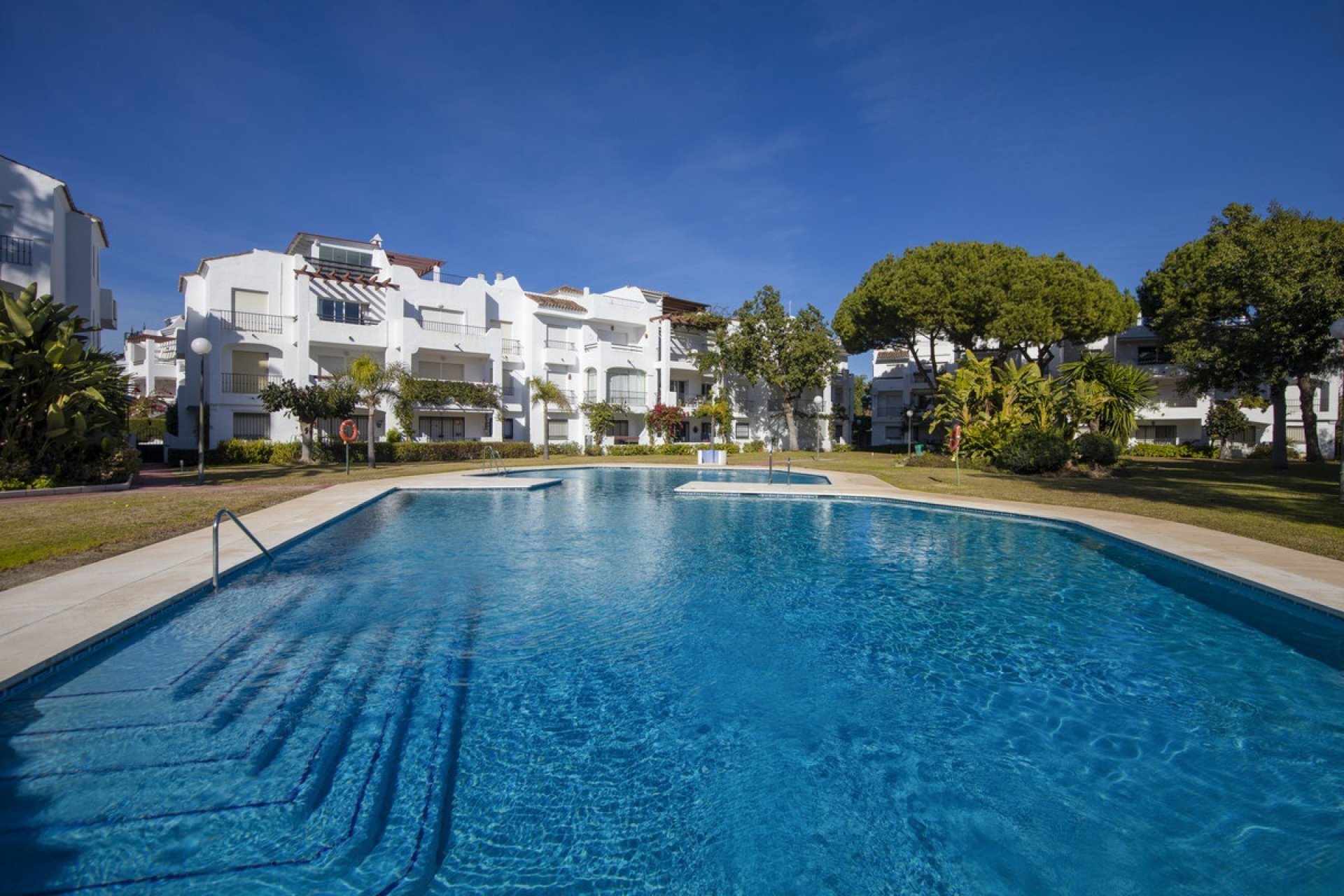 Rynek wtórny - Town house - Estepona - Estepona Centro