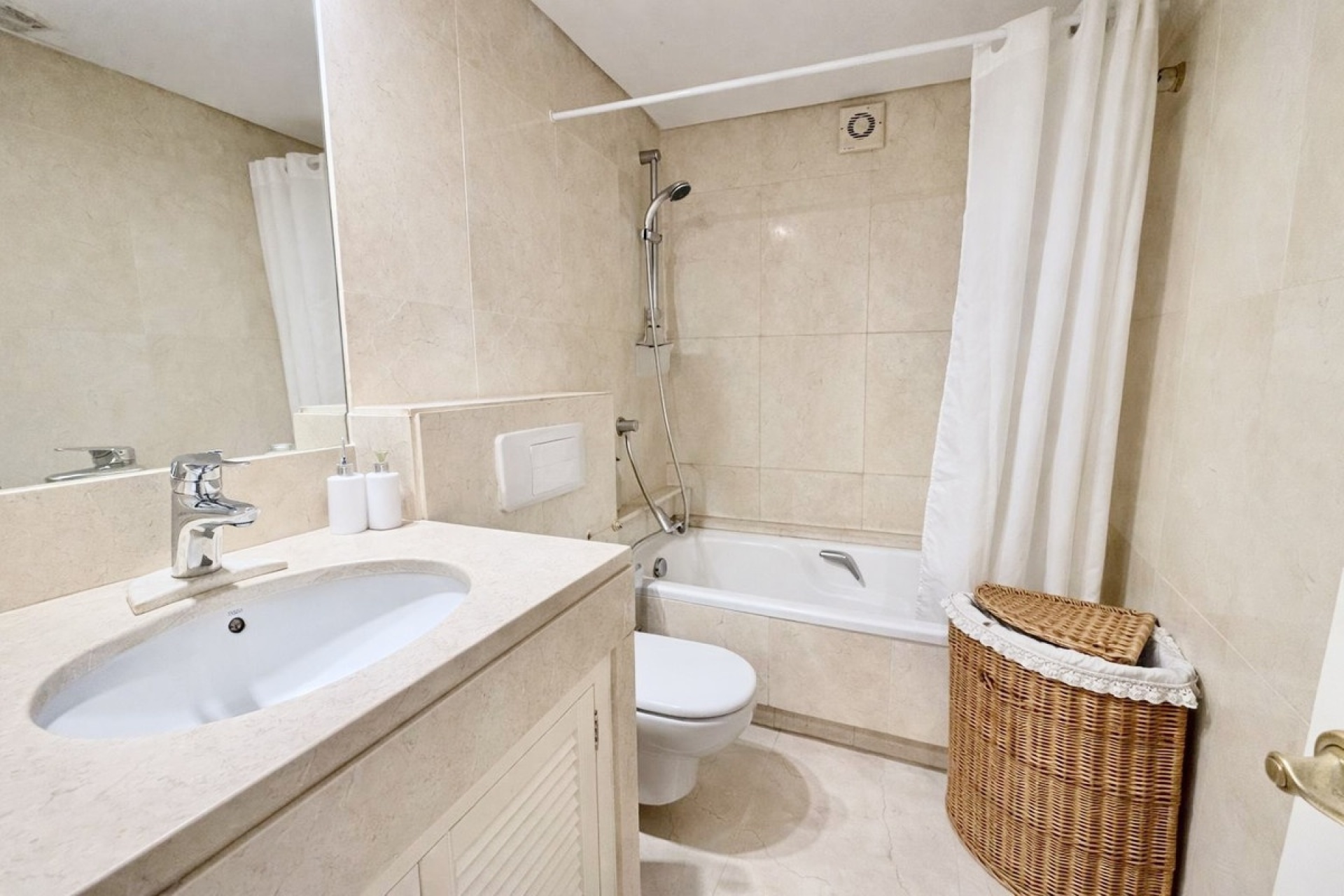 Rynek wtórny - Town house - Estepona - Estepona Centro