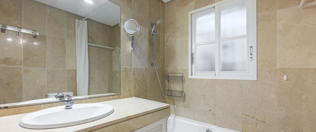 Rynek wtórny - Town house - Estepona - Estepona Centro