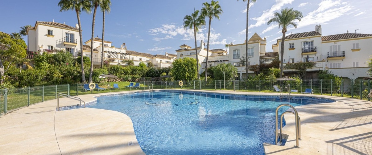 Rynek wtórny - Town house - Estepona - Estepona Centro