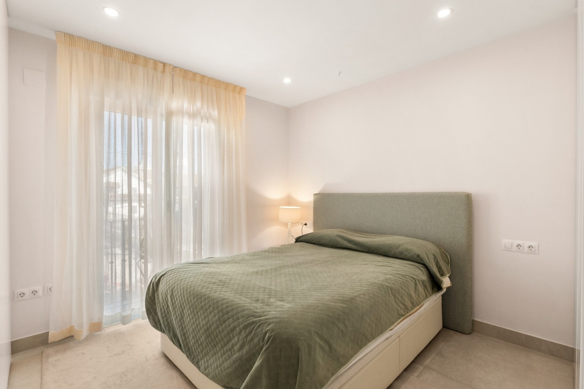 Rynek wtórny - Town house - Estepona - Estepona Centro