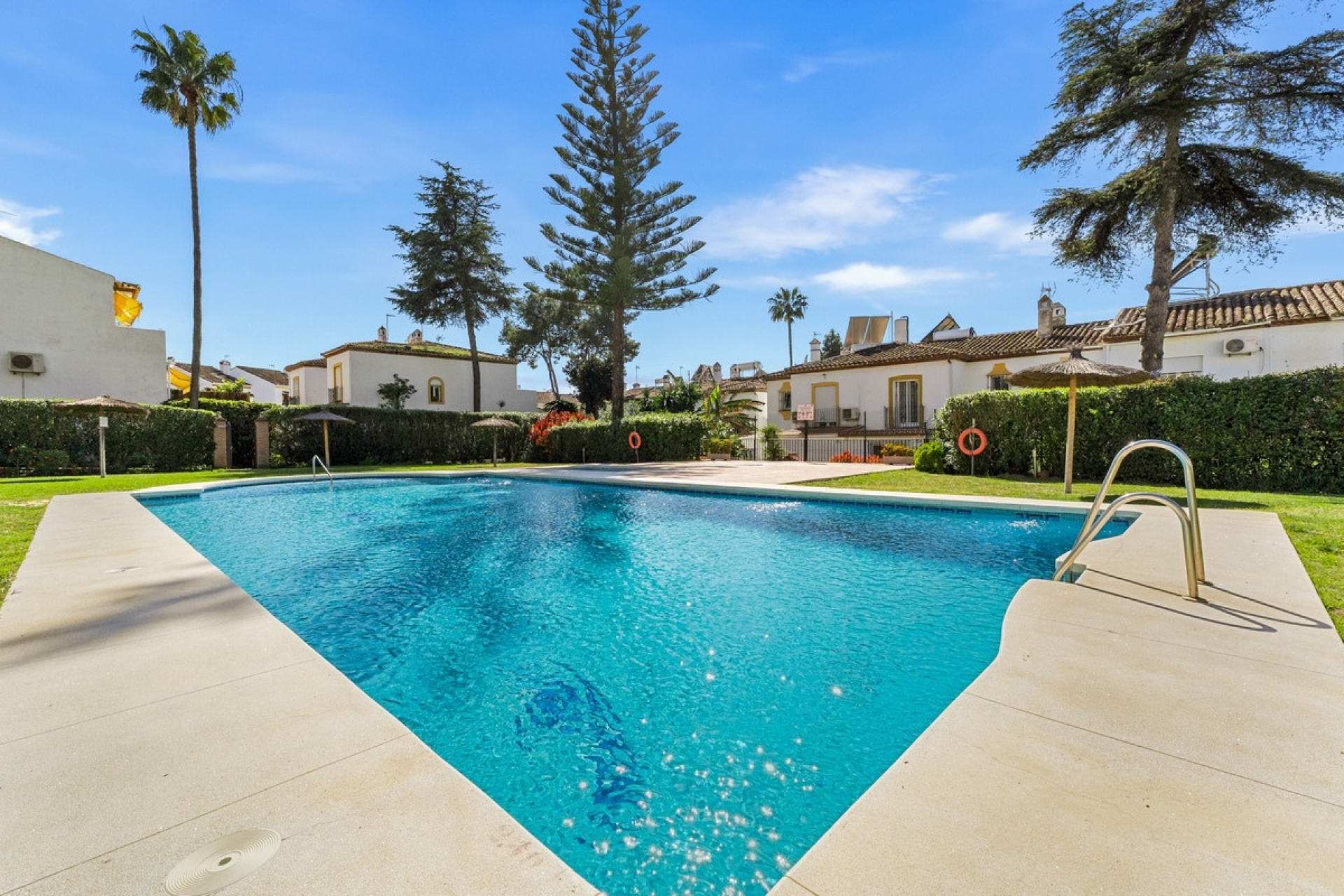 Rynek wtórny - Town house - Estepona - Estepona Centro