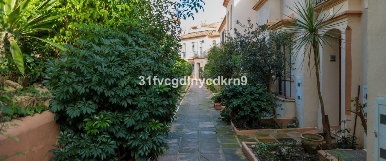 Rynek wtórny - Town house - Estepona - Estepona Centro