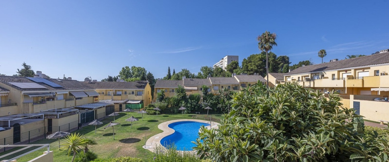 Rynek wtórny - Town house - Estepona - Estepona Centro