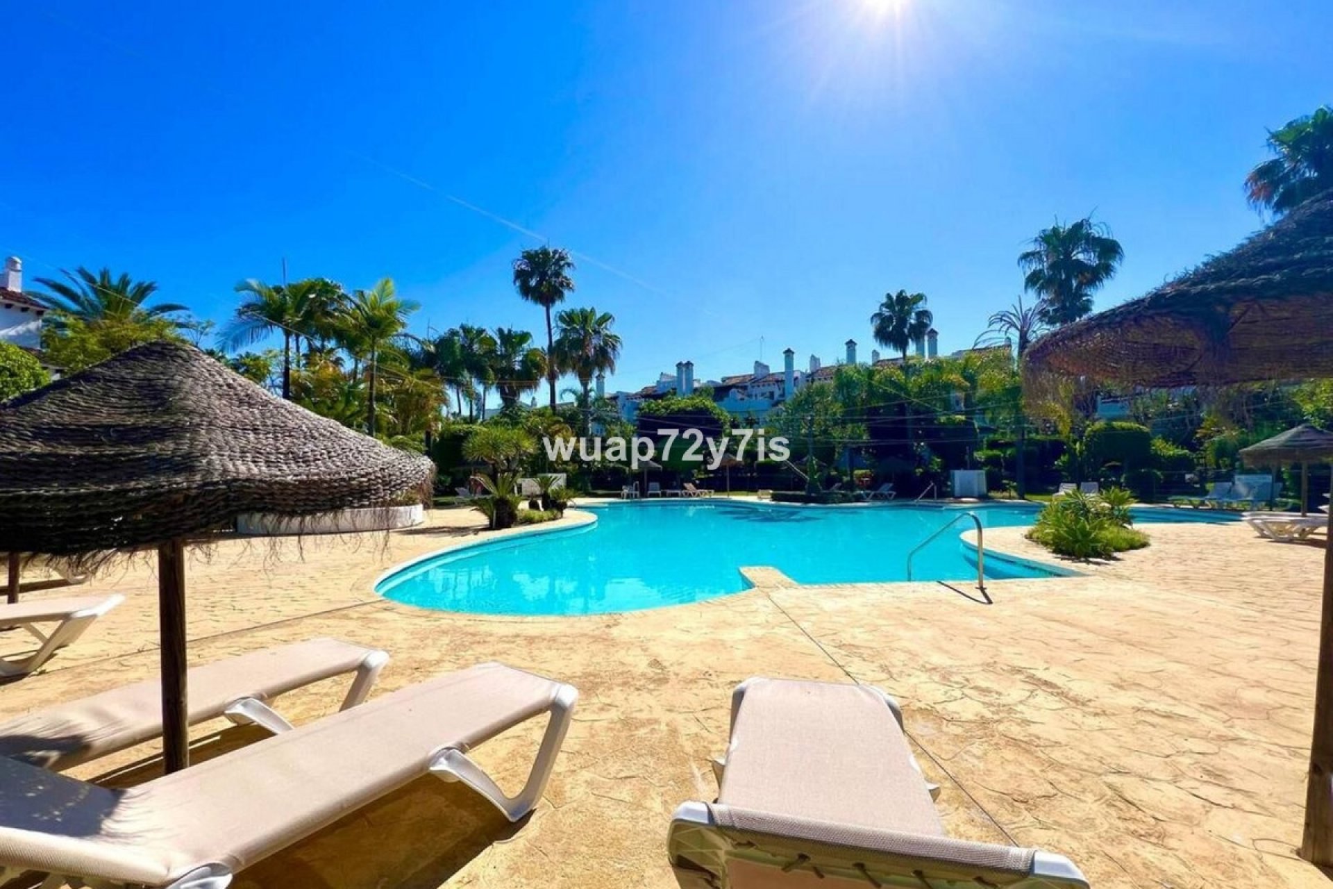 Rynek wtórny - Town house - Estepona - Estepona Centro