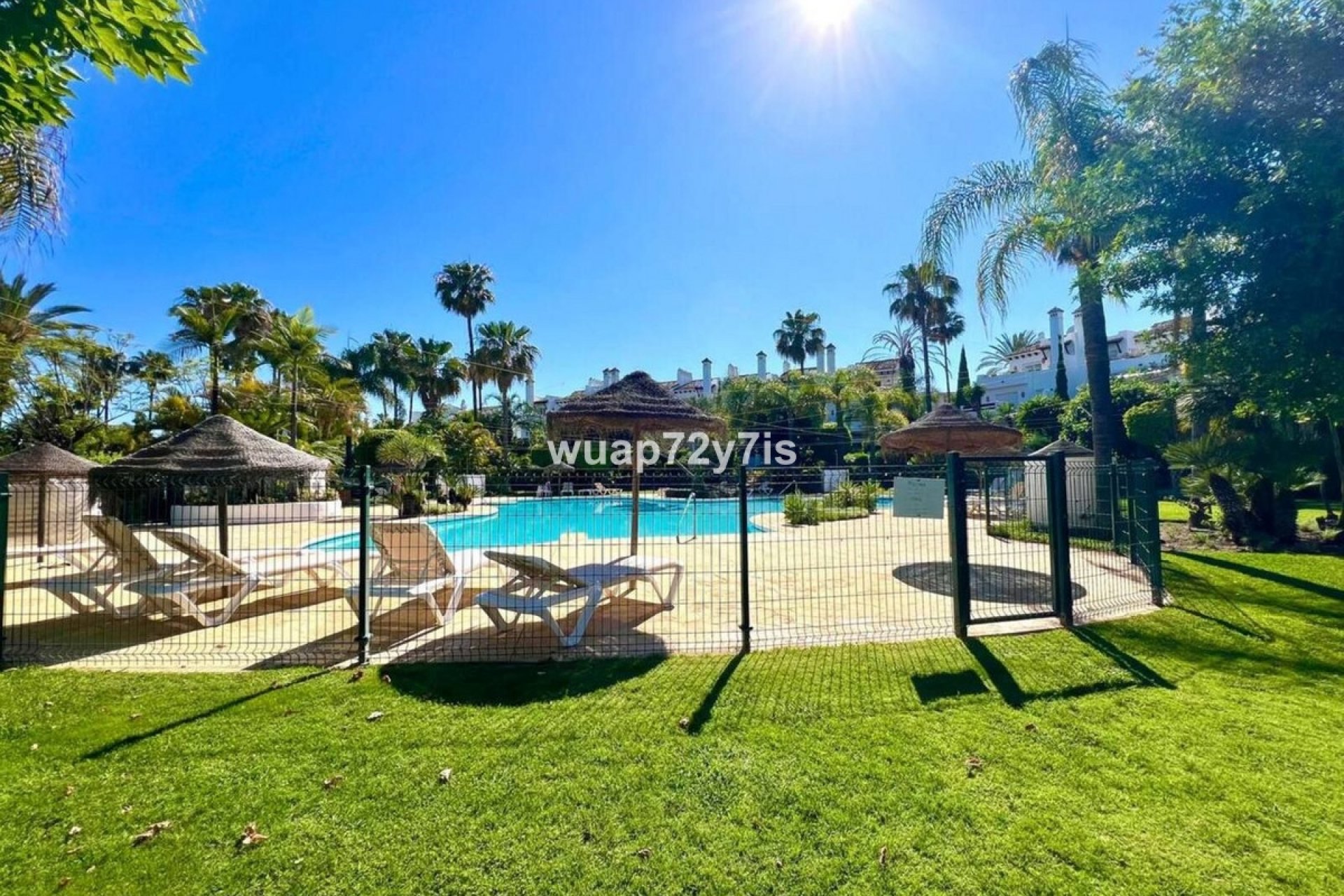 Rynek wtórny - Town house - Estepona - Estepona Centro