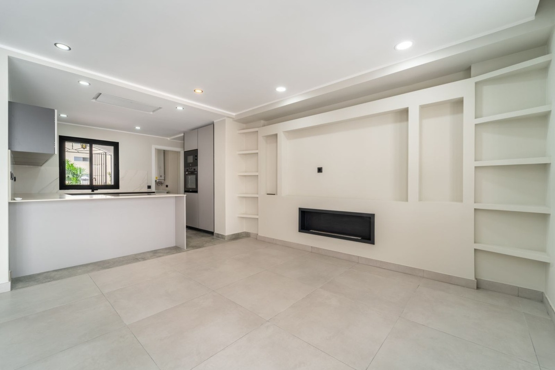 Rynek wtórny - Town house - Estepona - Estepona Centro