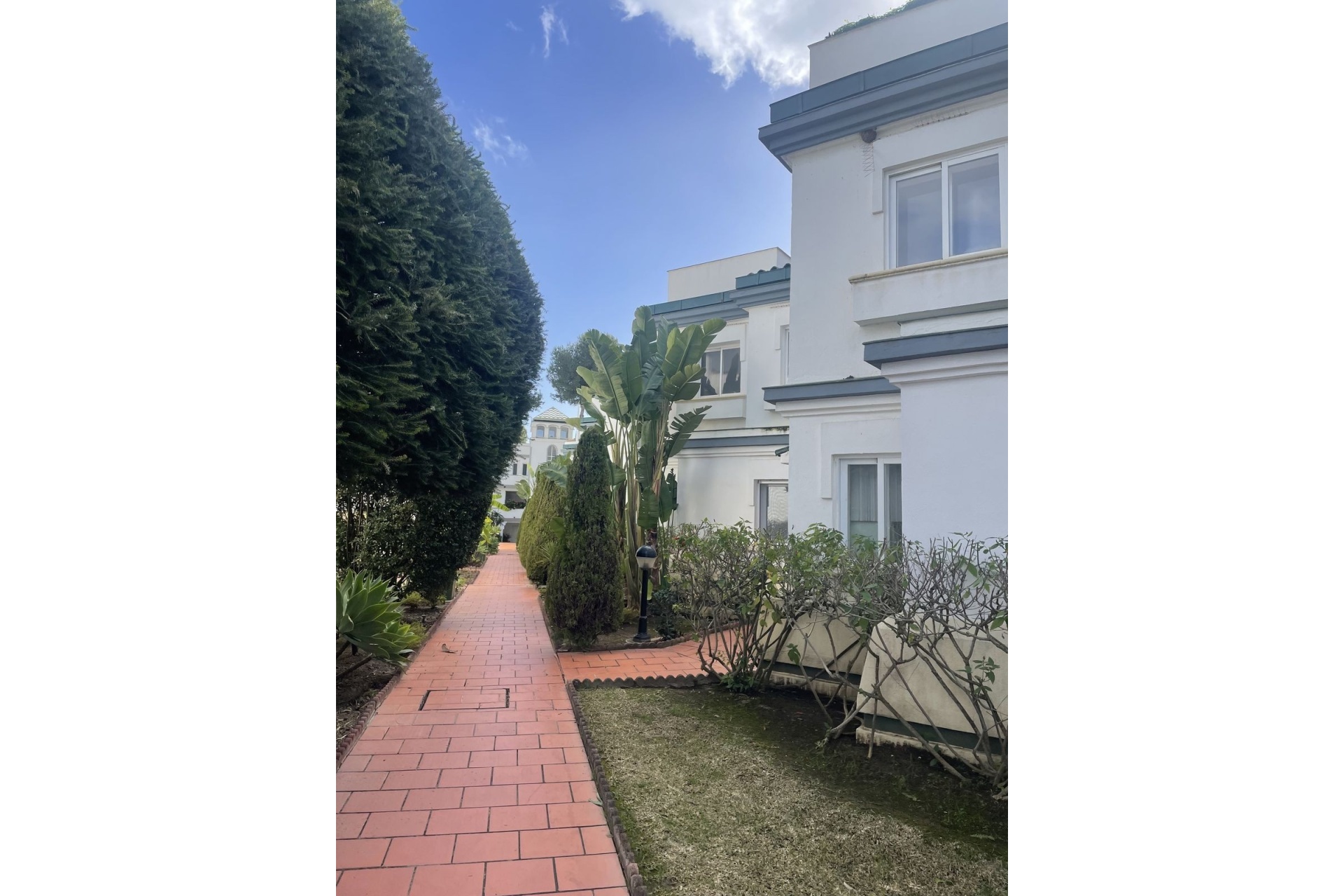 Rynek wtórny - Town house - Estepona - Estepona Centro