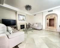 Rynek wtórny - Town house - Estepona - Estepona Centro