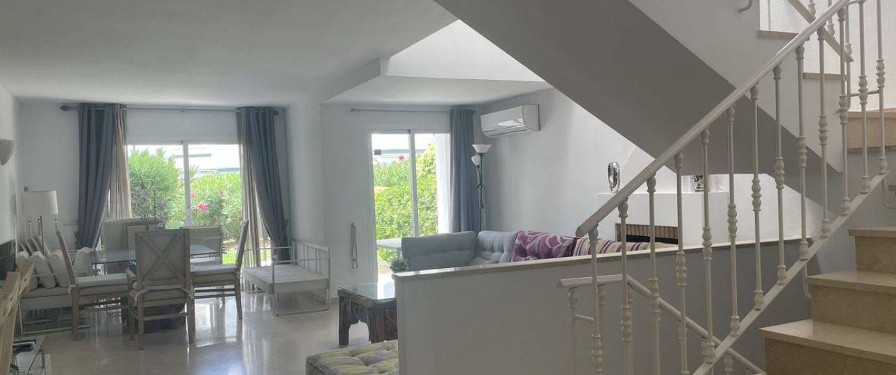 Rynek wtórny - Town house - Estepona - Estepona Centro