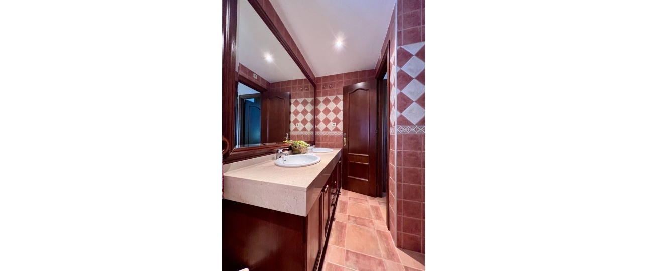 Rynek wtórny - Town house - Estepona - Estepona Centro