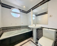 Rynek wtórny - Town house - Estepona - Estepona Centro