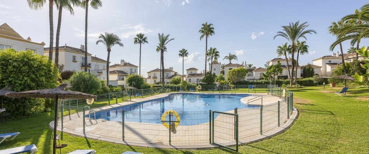 Rynek wtórny - Town house - Estepona - Estepona Centro