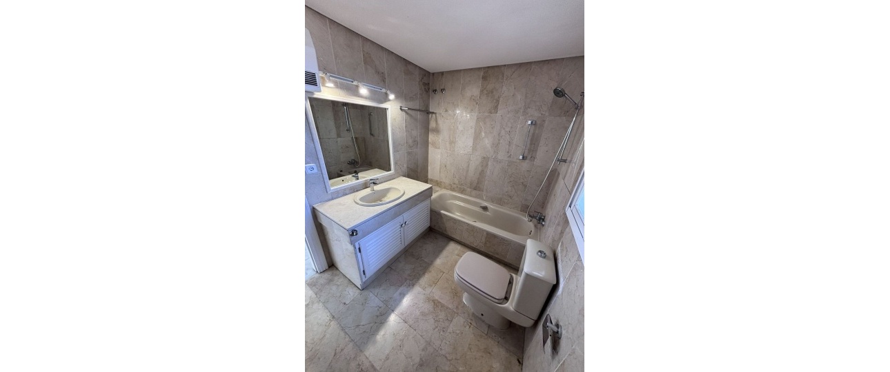 Rynek wtórny - Town house - Estepona - Estepona Centro