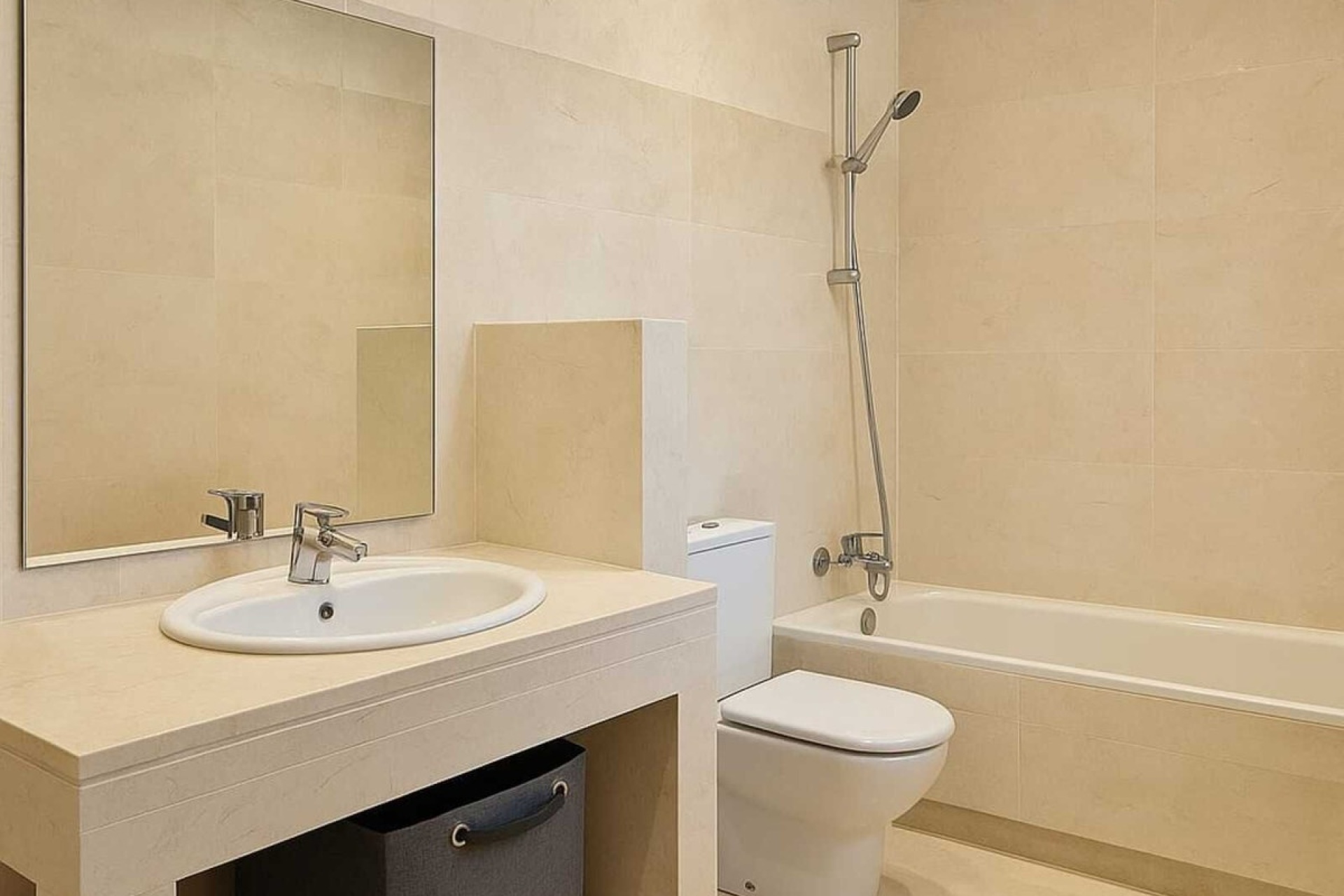Rynek wtórny - Town house - Estepona - Estepona Centro