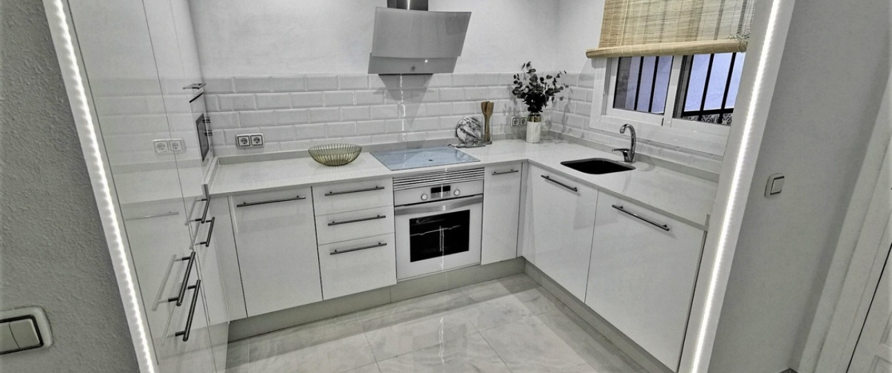 Rynek wtórny - Town house - Estepona - Estepona Centro